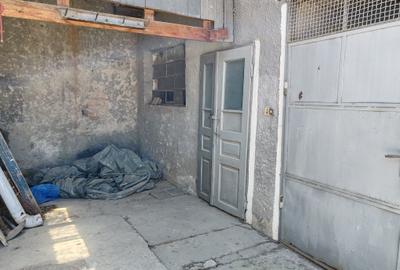 Casa 4 camere libera la vanzare TARLUNGENI - 38