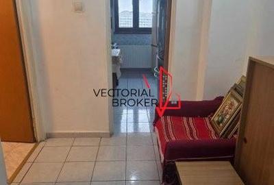2 camere decomandate, 57mp, bl.1981, liber, Basarabia- Diham - 2