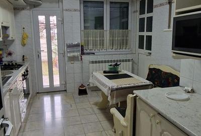 Coiciu, o vila construita pe cadre de beton, bine compartimentata. - 17