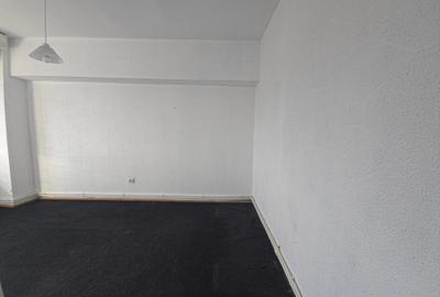 Ultracentral Tomis Mall 3 camere decomandat etaj 3/7 - 16