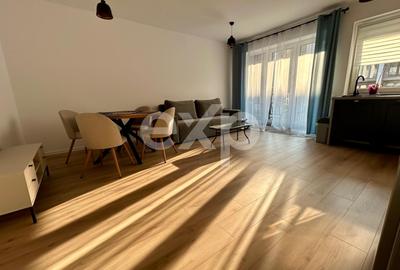 Apartament cu 2 camere decomandat, mobilat în Tractorul