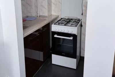 Apartament 2 Camere,Dristor,bl.1988,et.3/8,Amenajat,centrala,mobilat,complet - 2