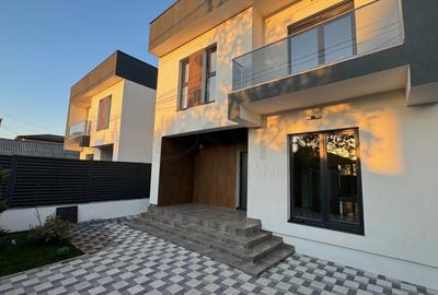 Casă individuală cu 4 camere în Central