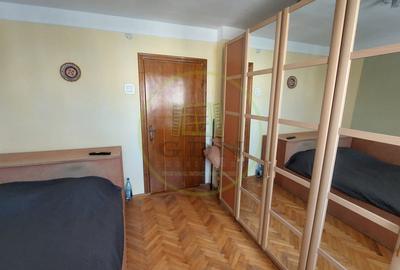 Apartament 4 camere, decomandat, 87 mp, cartier 1 Mai, zona Sara - 3