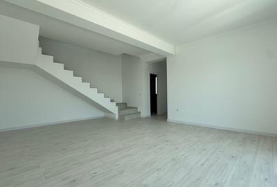 Duplex cu 3 camere în Giroc