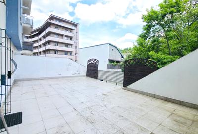 Apartament cu terasă spectaculoasă și garaj subteran - 12