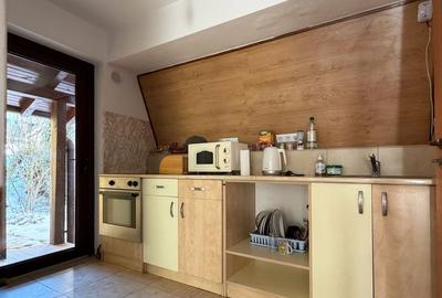 Casa Pretabila Pentru Diverse Activitati - 270 mp - 16