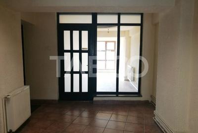 Spatiu birouri de vanzare  268 mpu etaj 1  zona Turnisor Sibiu - 7