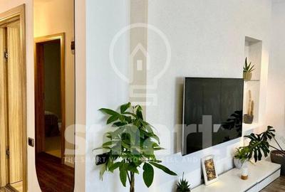 Apartament cu 3 camere semidecomandat, mobilat în Zorilor