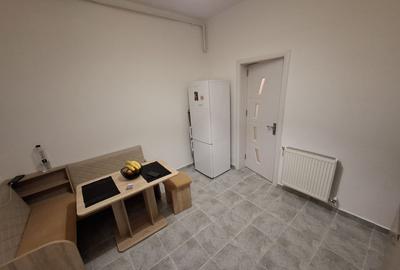 Garsonieră semidecomandată în Metalurgiei