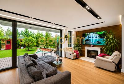 VILA IMPRESIONANTA/COMPLEX EXCLUSIVIST/CURTE/GRADINA/SEMINEU/ - 1