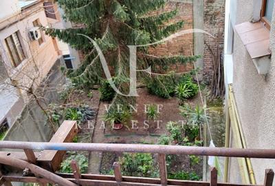 0 COMISION 3 Camere 106 mp 3 balcoane etaj 1 Calea Calarasilor Hala Traian - 46