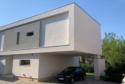 Vila cu 5 camere *200mp* + Teren *300* / 3 locuri de parcare // Pipera - 17
