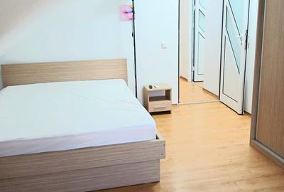 Apartament cu 2 camere decomandat în Nicolina