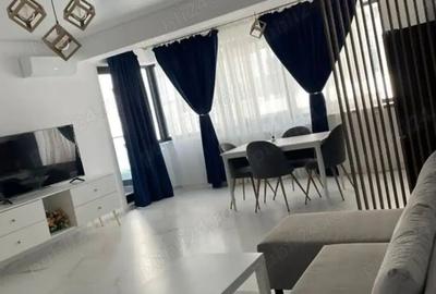 Apartament cu 2 camere decomandat, mobilat în Central