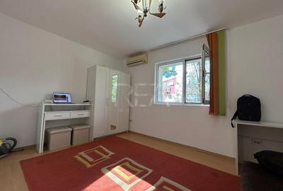 Garsoniera decomandata, Parcul Circului, et. 1, an 1983 - 1