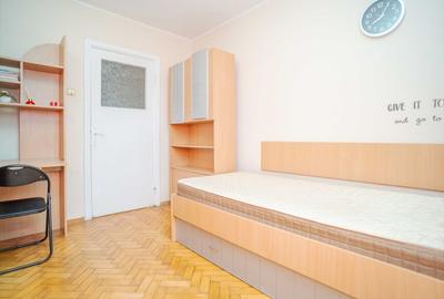 Apartament 3 camere Podu Ros/ Ideal pentru locuit si investitie - 2