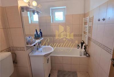 Apartament 2 camere, DECOMANDAT, centrala proprie- Zona Aradului - 14