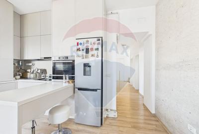 Apartament cu 3 camere de vanzare, centrala proprie - Mihai Bravu - 15