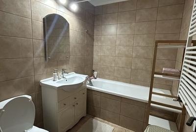 Apartament 2 camere LUX + centrală proprie zona Calea 13 Septembrie - 8