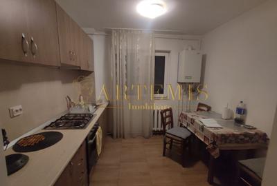 Apartament cu 2 camere semidecomandat, mobilat în Decebal