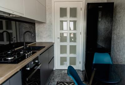 Apartament 2 camere decomandat, etaj 3 - Royal Town Copou Iasi - 2