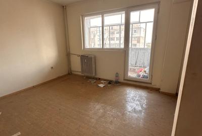 Apartament 2 camere - Galati - Micro 20 - 12