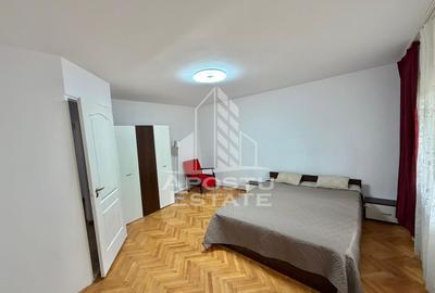 Apartament cu 2 camere decomandat, mobilat în Bucovina