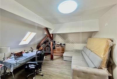Casa individuala de vanzare in Sibiu, 373mp teren, 8 camere, zona buna - 22