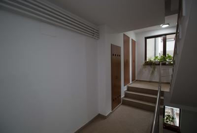 Apartament 3 camere 2 bai garaj cu vedere la munte si apa - 14