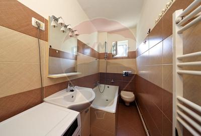 Apartament cu 2 camere semidecomandat în Central