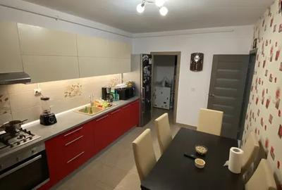 Apartament 2 camere Sanpetru (Loc de parcare)