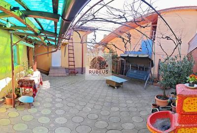 Casa cu personalitate in Calomfirescu – spatiu, liniste si teren gener - 23