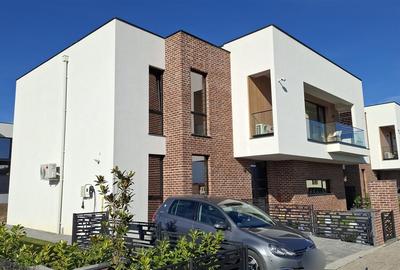 Casa Lux Iasi, Platoul Insorit Galata, S.u 171 mp, 0% Comision - 1