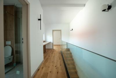 Locuinta duplex P+1E     254.000 Euro +21%TVA - 5