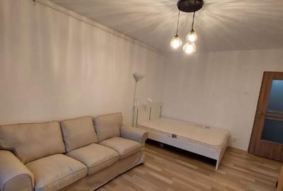 Garsoniera,Piata Iancului,Metrou,bl.1980,MIXT,DECOMANDATA,Amenajata,mobilata - 1