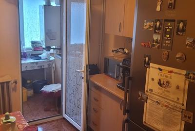 Inel 2 / Scoala NR 39 - Complexul Marvimex - 4