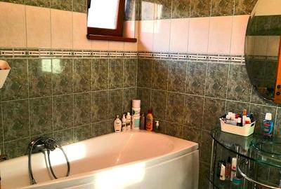 Zona Dorally, vila moderna D+P+E , 4 camere, demisol , mansarda, 400 mp teren - 9