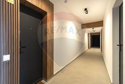 Apartament cu 2 camere de vânzare în zona Tractorul - 14