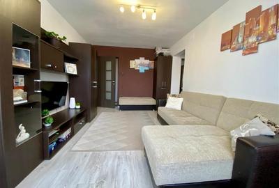 Apartament 3 camere, zona Grivitei - 1