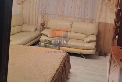 Garsoniera 32 mp, cu balcon, centrala termica - 1