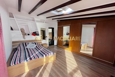 Apartament cu 2 camere semidecomandat, mobilat în Vitan