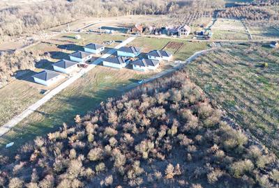 Teren Construcții intravilan de 757 mp, în Paleu