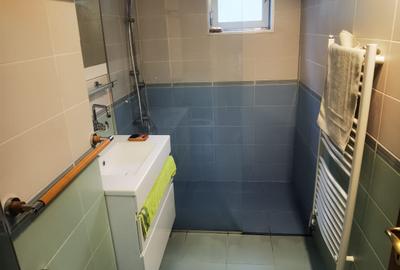 De inchiriat 3 camere - 10