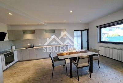 Casa cu 4 garaje, terase panoramice, teren mare - 14