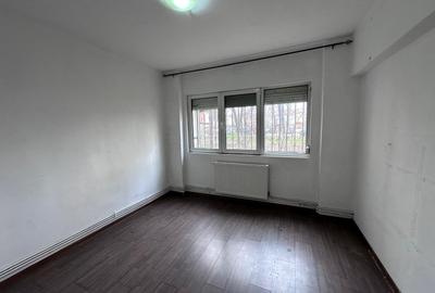 Apartament 3 camere decomandate. - 1