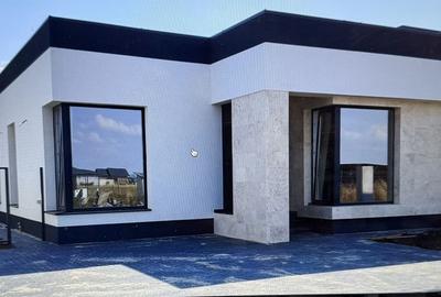 CASA IN BERCENI-VIDRA PROIECT NOU TOATE UTILITATILE COMISION 0 - 1