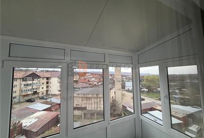 EXCLUSIVITATE Apartament 2 camere  CU GARAJ cf 1 semidecomandat  Berca - 10