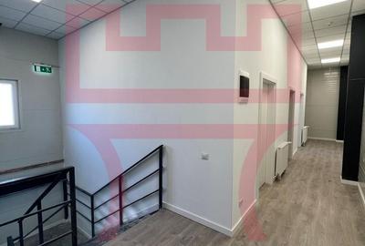 Inchiriere mod hala noua 1440mp + 140 birouri  si curte pavata - 1