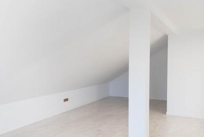 Casă superfinisată, complet mobilată, cu piscină încălzită – 5 camere, 5 băi - 20